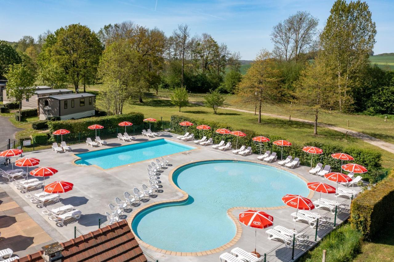 Camping Country Park Crecy La Chapelle - Site Officiel - Next To Disneyland Paris Exterior foto